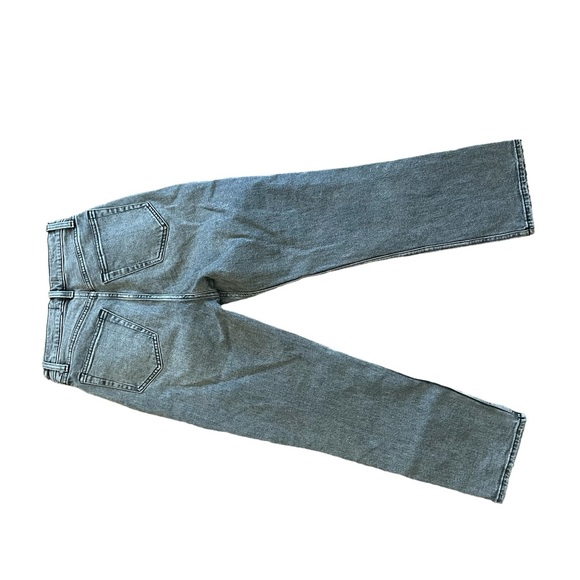 Abercrombie & Fitch The Ankle Straight Ultra High Rise Jeans - Picture 8 of 14